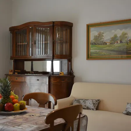 Roby's House - Affiliato Best-incoming Appartement *
